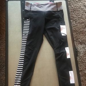 Black Lululemon full length leggings pant